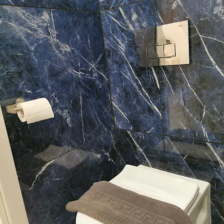 Zoi Μπενίτσες